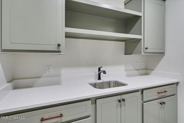732 Bearing Way, Brandon, MS 39047