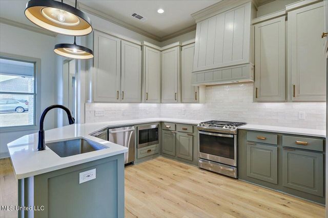 732 Bearing Way, Brandon, MS 39047