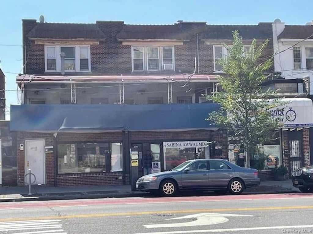 182-34 Hillside Avenue, Jamaica, NY 11432