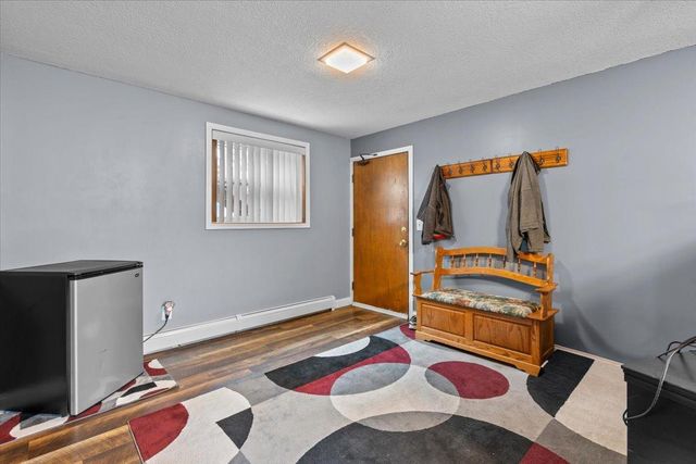 6972 Hickory Drive NE, Fridley, MN 55432