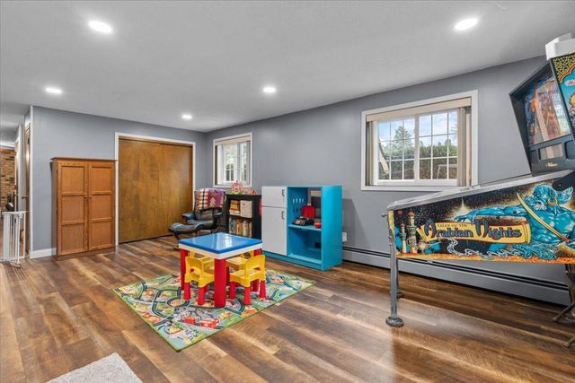 6972 Hickory Drive NE, Fridley, MN 55432