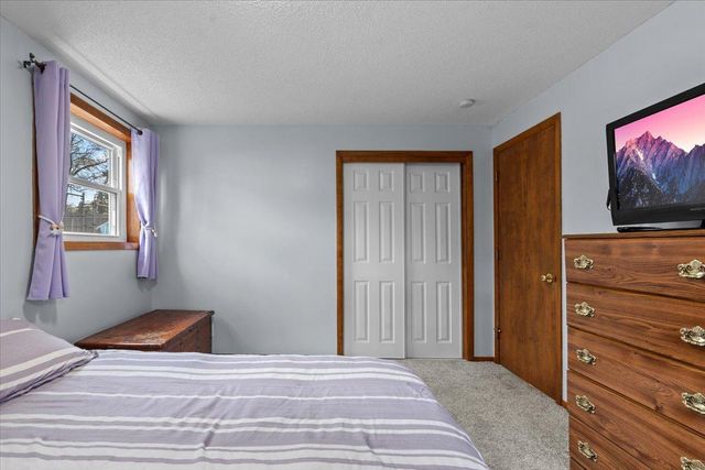 6972 Hickory Drive NE, Fridley, MN 55432