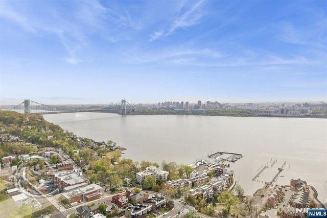 5 Horizon Road #2509, Fort Lee, NJ 07024