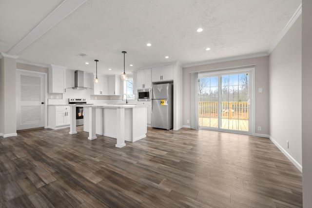 10948 Kyle Road, Bon Aqua, TN 37025