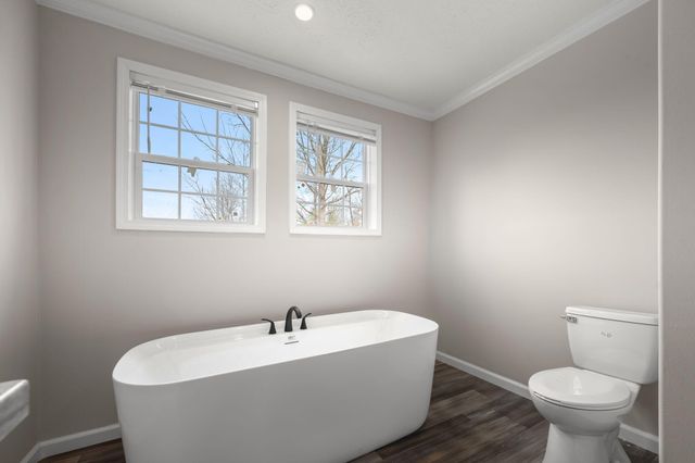10948 Kyle Road, Bon Aqua, TN 37025