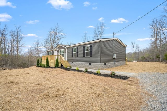 10948 Kyle Road, Bon Aqua, TN 37025