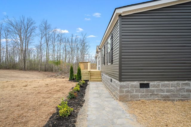 10948 Kyle Road, Bon Aqua, TN 37025