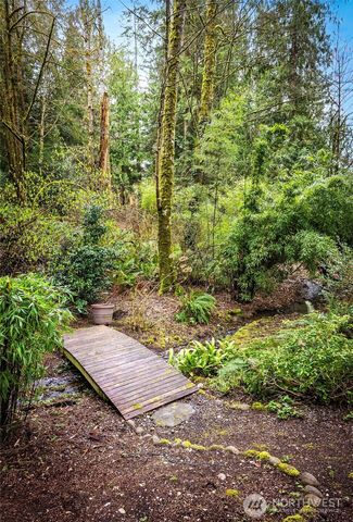15727 Cascadian Way, Bothell, WA 98012