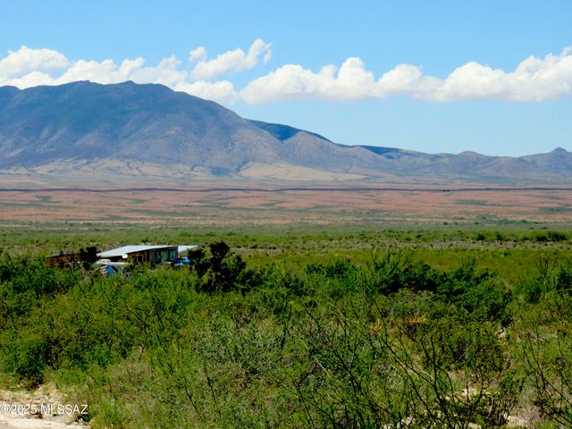 1030 S Weller Lane, Bisbee, AZ 85603