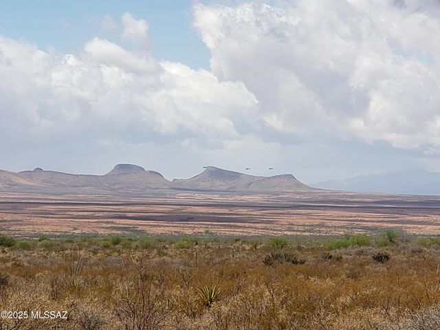 1030 S Weller Lane, Bisbee, AZ 85603