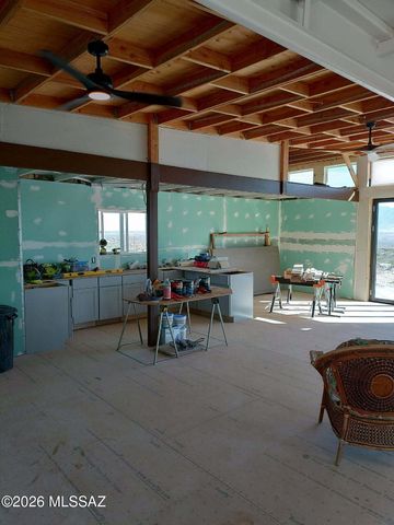 1030 S Weller Lane, Bisbee, AZ 85603