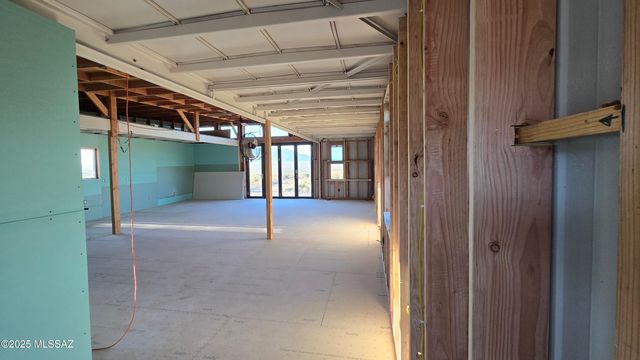 1030 S Weller Lane, Bisbee, AZ 85603