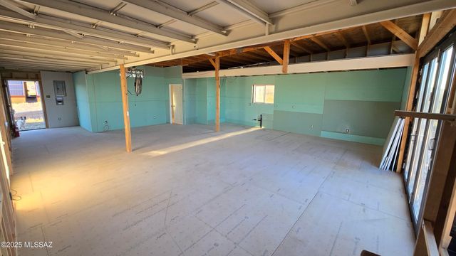 1030 S Weller Lane, Bisbee, AZ 85603