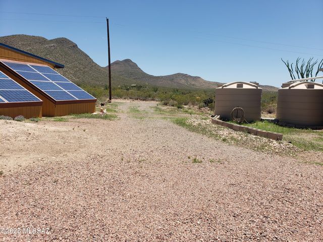 1030 S Weller Lane, Bisbee, AZ 85603