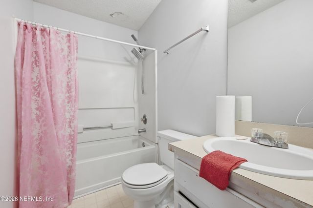 11532 BIRCH FOREST Circle E, Jacksonville, FL 32218