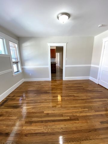 117 Fayette 3, Quincy, MA 02170