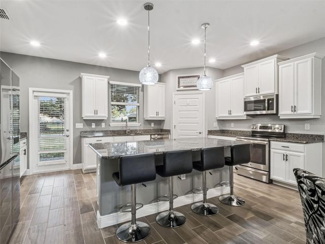 8613 BAYVIEW CROSSING DRIVE, Winter Garden, FL 34787