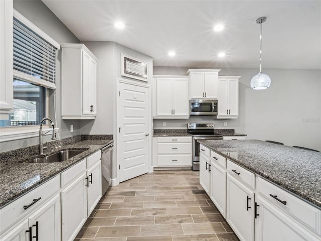 8613 BAYVIEW CROSSING DRIVE, Winter Garden, FL 34787