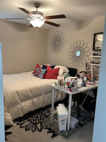 7111 AMELIA COVE COURT, Sun City Center, FL 33573