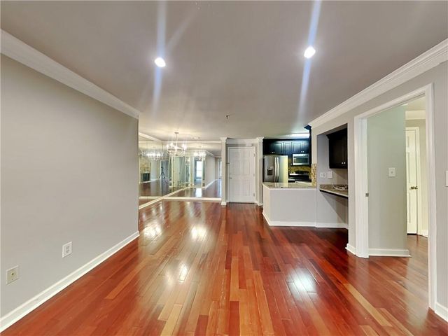 3201 Lenox NE Road 39, Atlanta, GA 30324