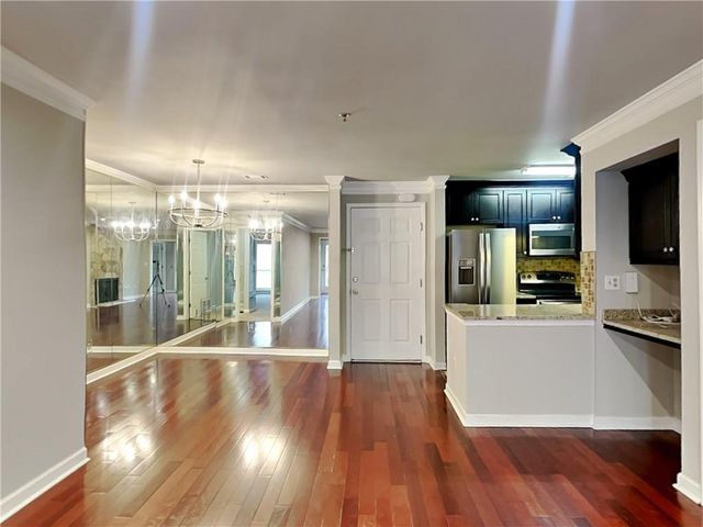 3201 Lenox NE Road 39, Atlanta, GA 30324