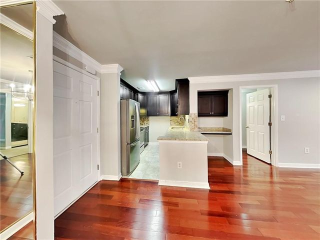 3201 Lenox NE Road 39, Atlanta, GA 30324