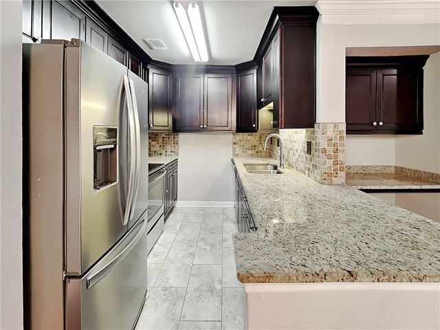 3201 Lenox NE Road 39, Atlanta, GA 30324