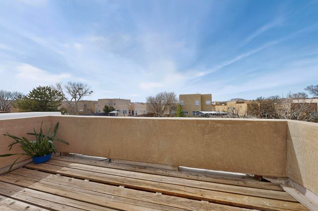 10223 Arroyo Crest Drive NW, Albuquerque, NM 87114