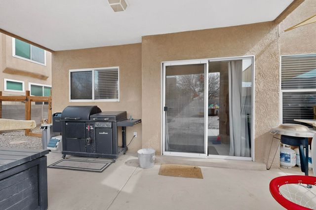 10223 Arroyo Crest Drive NW, Albuquerque, NM 87114