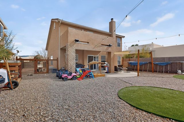 10223 Arroyo Crest Drive NW, Albuquerque, NM 87114