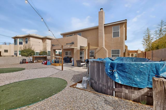 10223 Arroyo Crest Drive NW, Albuquerque, NM 87114
