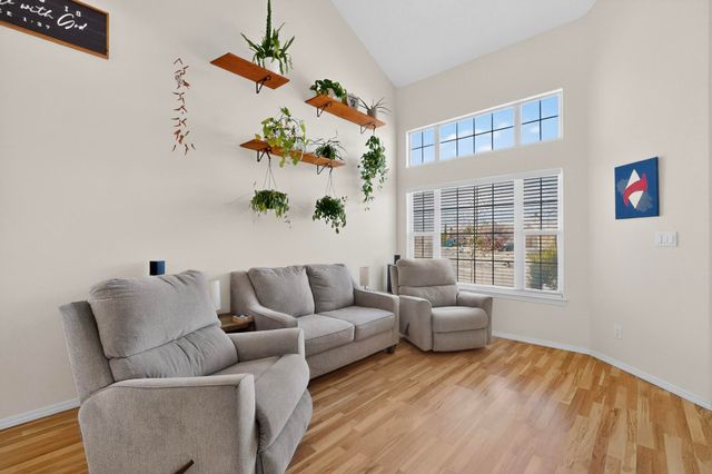 10223 Arroyo Crest Drive NW, Albuquerque, NM 87114