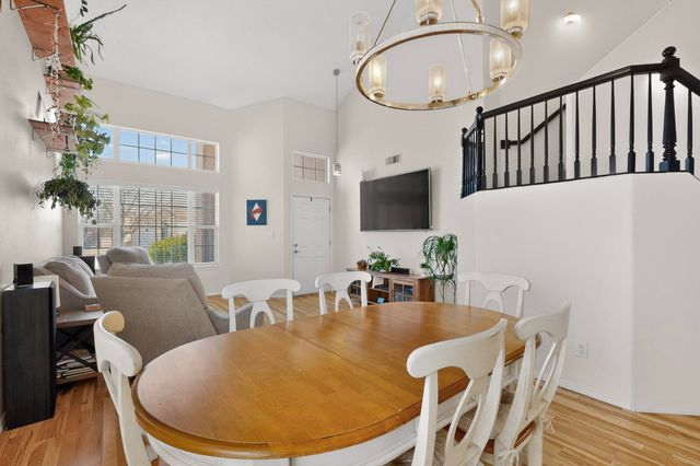 10223 Arroyo Crest Drive NW, Albuquerque, NM 87114