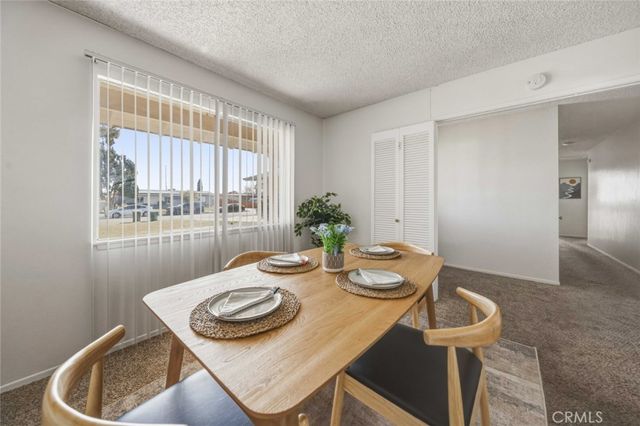 39133 11th Street W, Palmdale, CA 93551