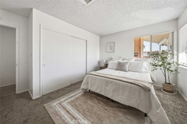 39133 11th Street W, Palmdale, CA 93551