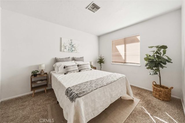 39133 11th Street W, Palmdale, CA 93551