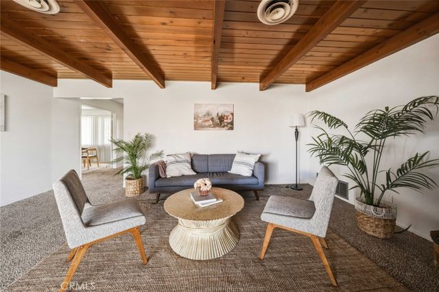 39133 11th Street W, Palmdale, CA 93551