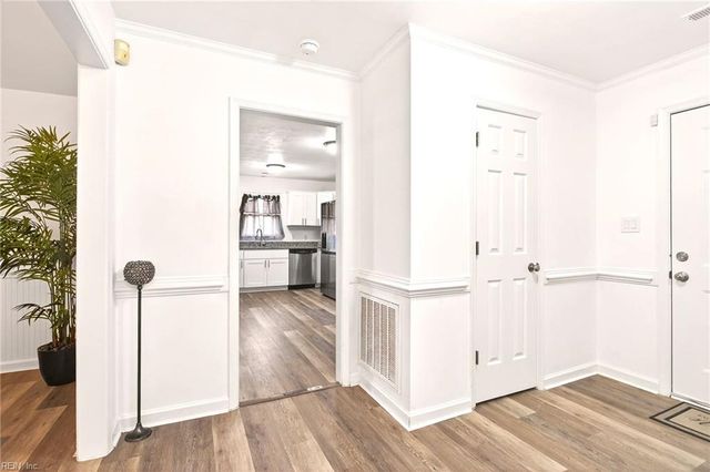 2076 Nansemond PW, Suffolk, VA 23434