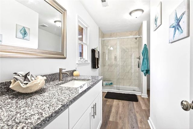 2076 Nansemond PW, Suffolk, VA 23434