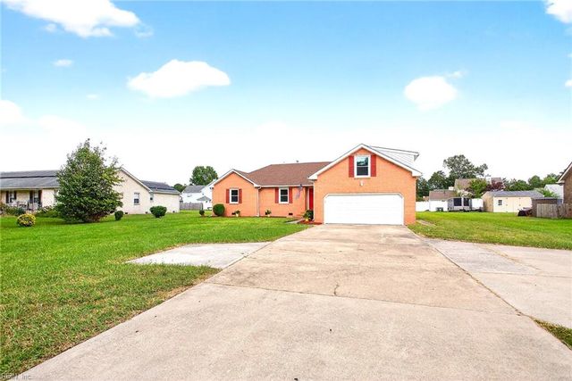 2076 Nansemond PW, Suffolk, VA 23434