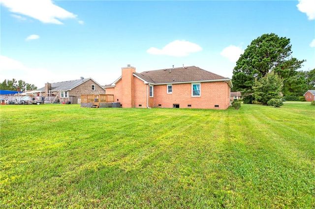 2076 Nansemond PW, Suffolk, VA 23434