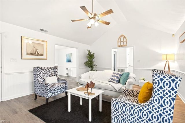 2076 Nansemond PW, Suffolk, VA 23434