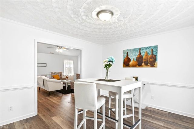 2076 Nansemond PW, Suffolk, VA 23434