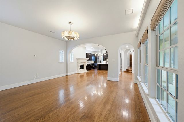 2201 Austin Waters, Carrollton, TX 75010