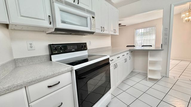 322 SW INDIAN GROVES Drive, Stuart, FL 34994