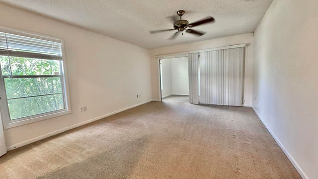 322 SW INDIAN GROVES Drive, Stuart, FL 34994