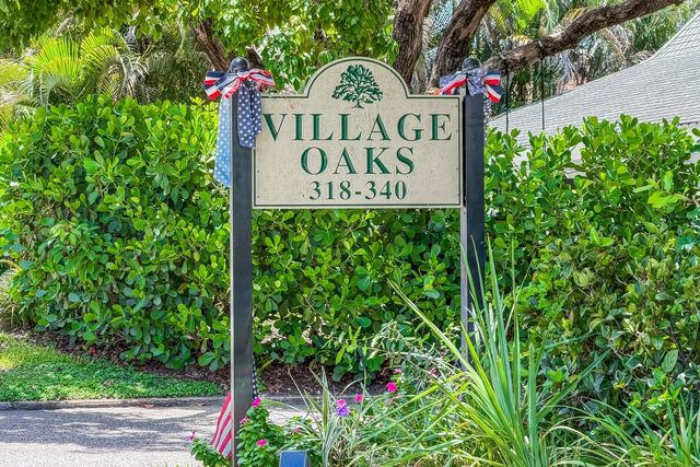 322 SW INDIAN GROVES Drive, Stuart, FL 34994