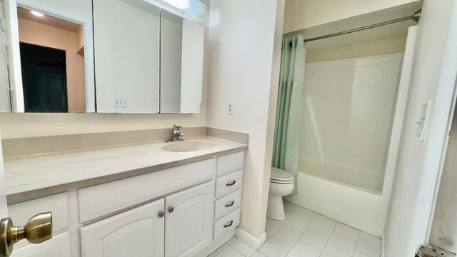322 SW INDIAN GROVES Drive, Stuart, FL 34994