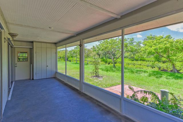 322 SW INDIAN GROVES Drive, Stuart, FL 34994