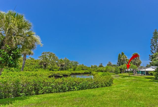 322 SW INDIAN GROVES Drive, Stuart, FL 34994